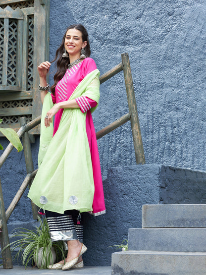 Women's Fuchsia & Navy Gota Anarkali Kurta Set With Green Dupatta