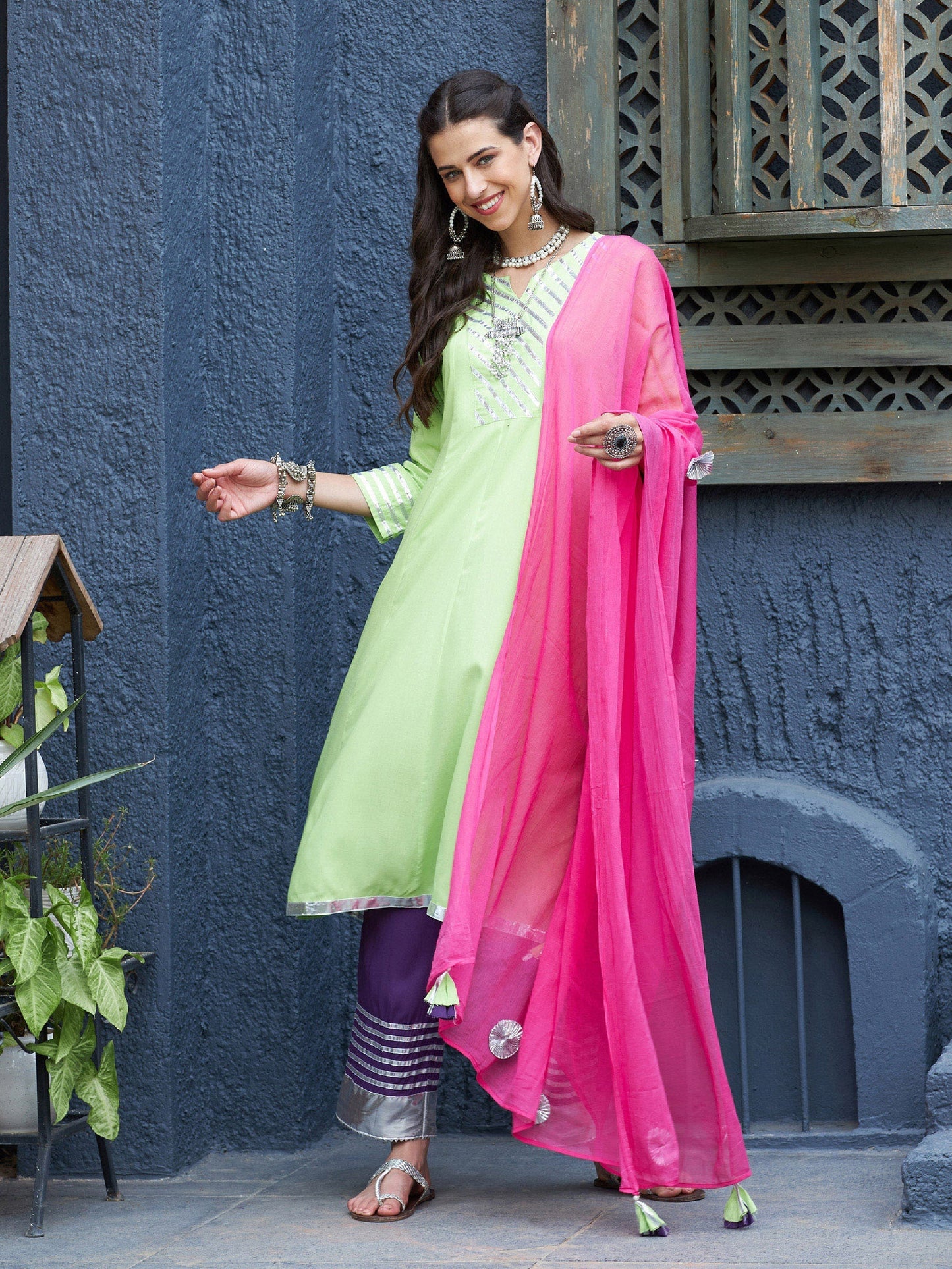 Women's Green & Purple Gota Anarkali Kurta Set With Fuchsia Dupatta