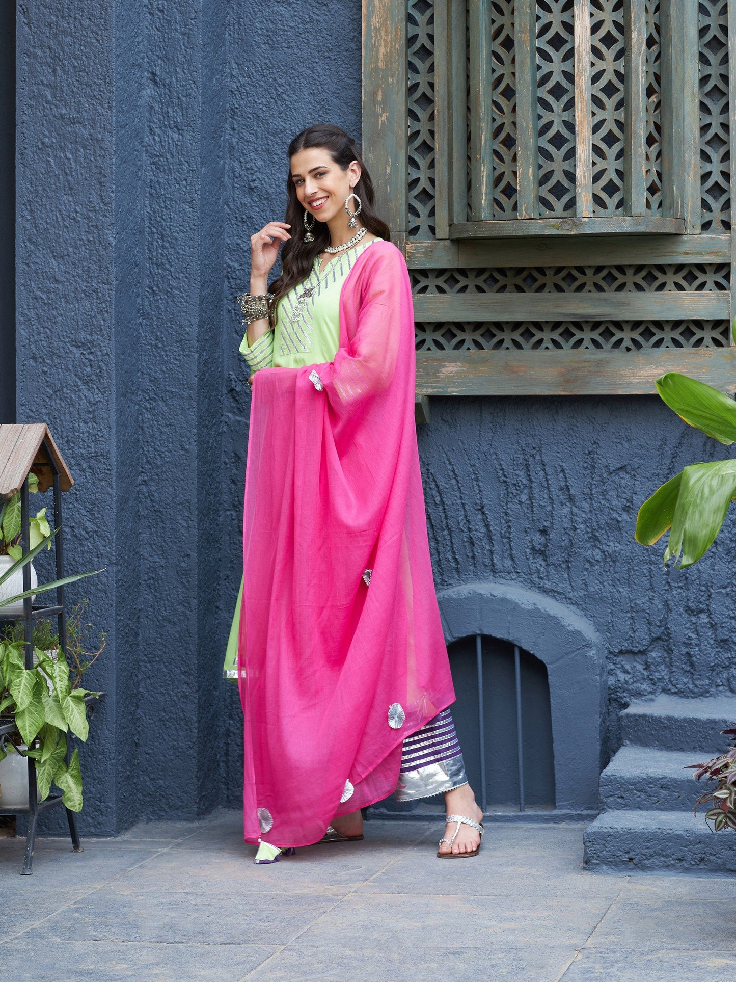 Women's Green & Purple Gota Anarkali Kurta Set With Fuchsia Dupatta