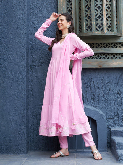 Women's Pink Tiered Kurta Set With Gota Dupatta