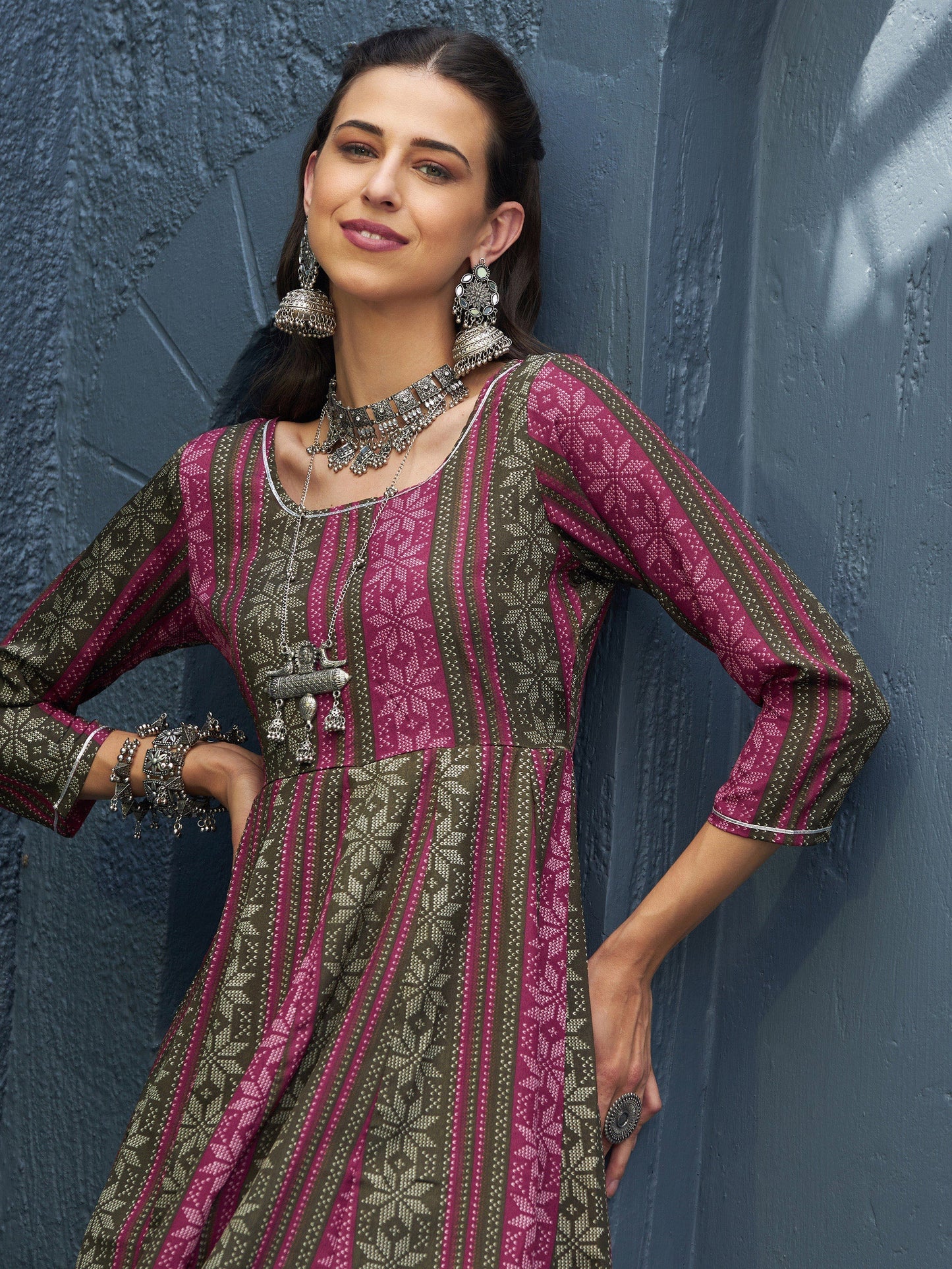 Women's Maroon Geo Floral Anarkali Kurta With Olive Pants