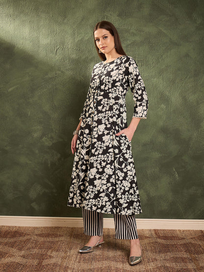Women's Black Floral Button Pocket Kurta with Pants