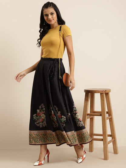 Women's Black Floral Kali