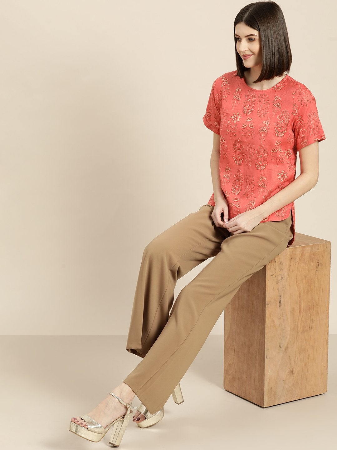 Women's Coral Floral High Low Top