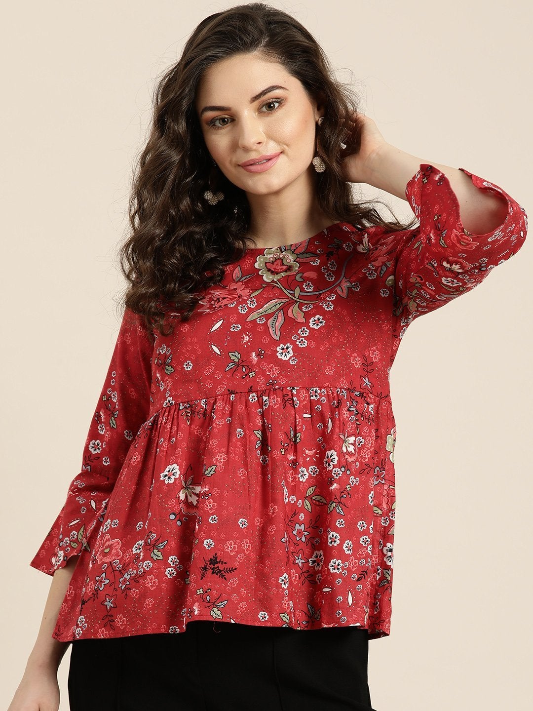 Women's Red Floral Gathered Top