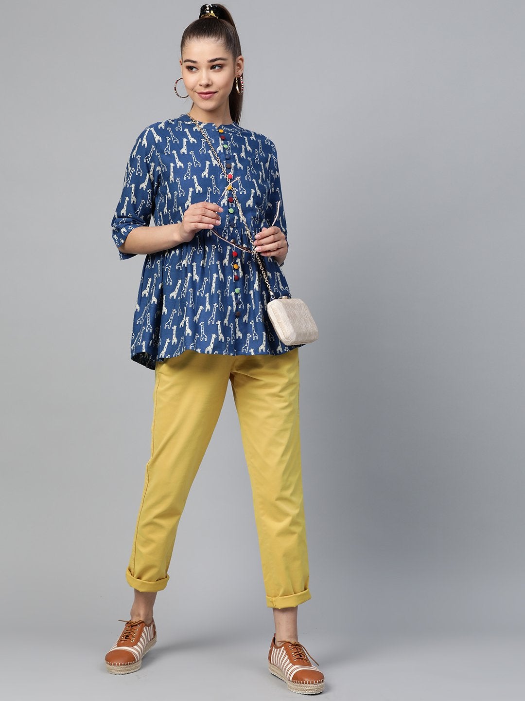 Women's Blue Giraffe Print Gathered Top