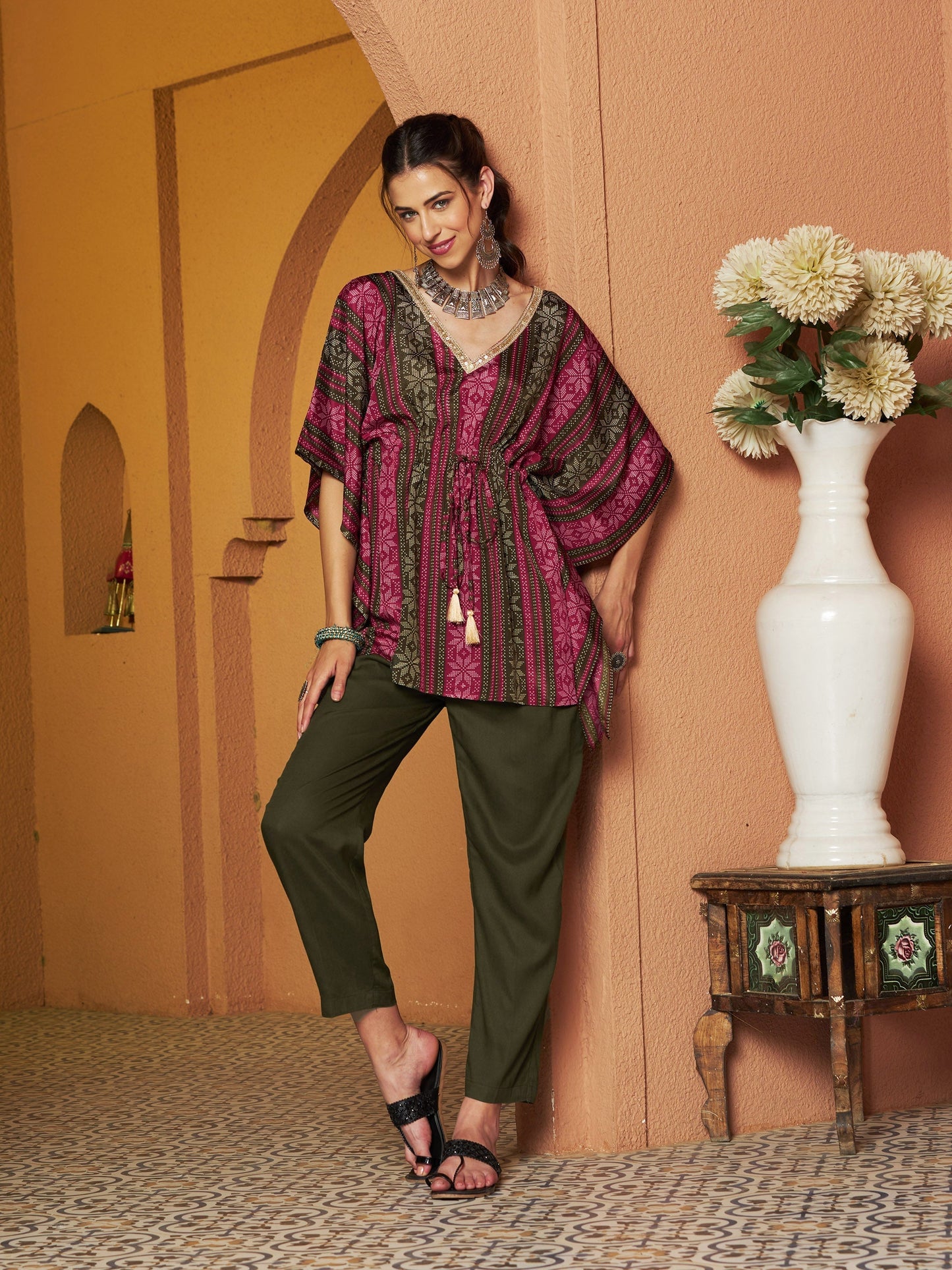 Women's Maroon Geometric Floral Short Kaftan Top