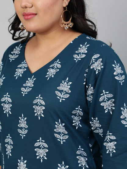 Women's Teal Blue Printed Straight kurta with V Neck & Three Quarters Sleeves