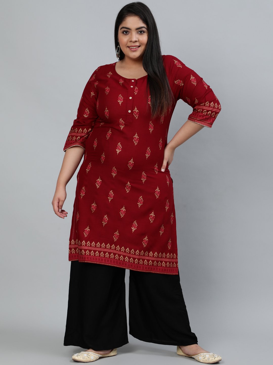 Women's Plus Size Maroon & Gold Printed Staright Kurta With Three Quarter Sleeves