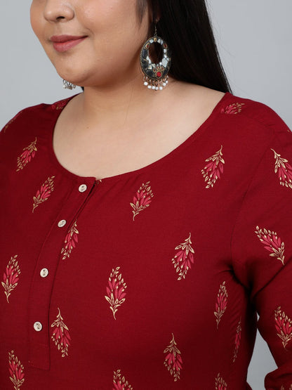 Women's Plus Size Maroon & Gold Printed Staright Kurta With Three Quarter Sleeves