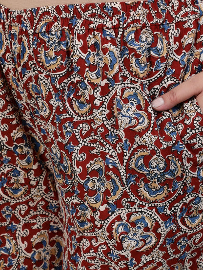 Women's Plus Size Maroon Printed Night Suit With Three Quarters Flared Sleeves