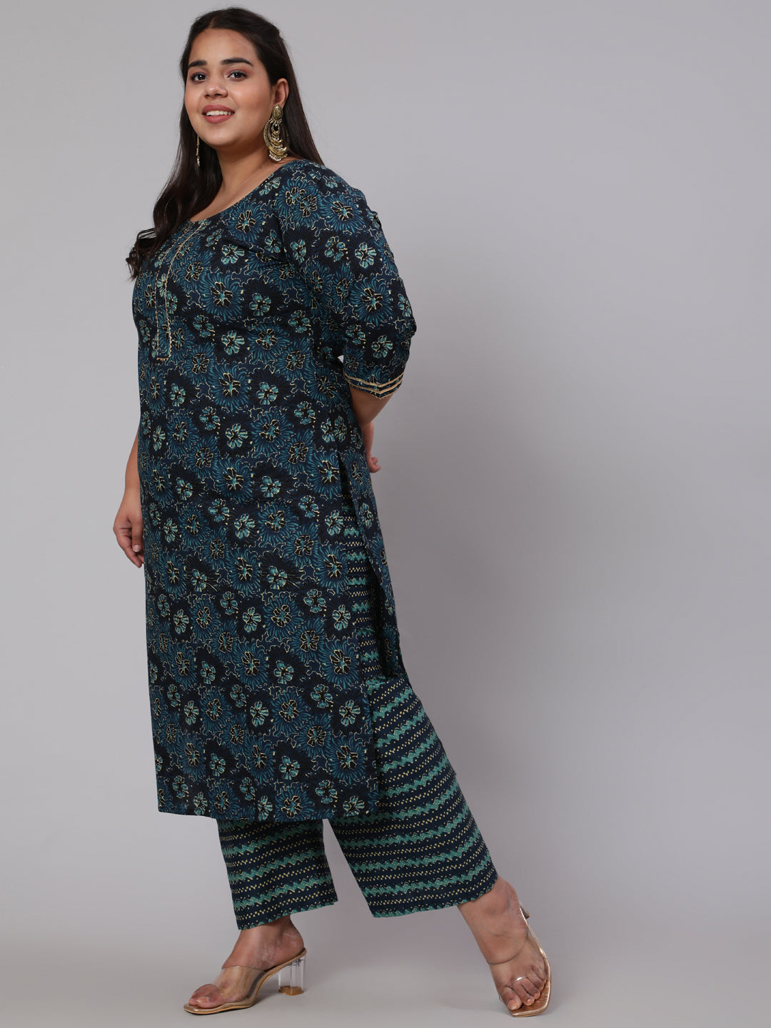 Women's Plus Size Blue floral Printed Kurta And Palazzo With Dupatta
