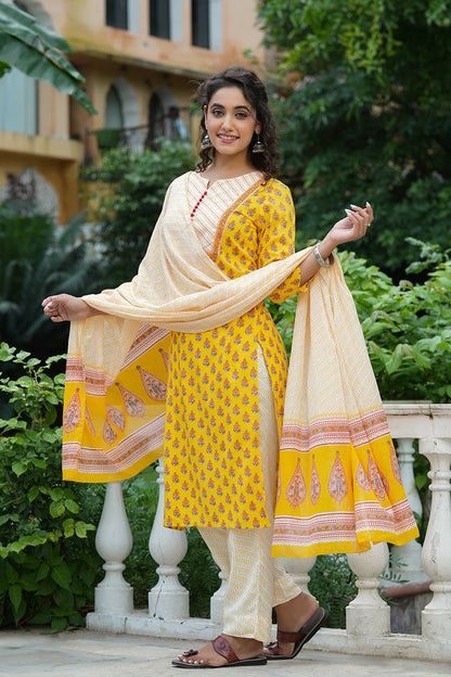Women's Cotton Blend Printed Kurta Pant Dupatta Set