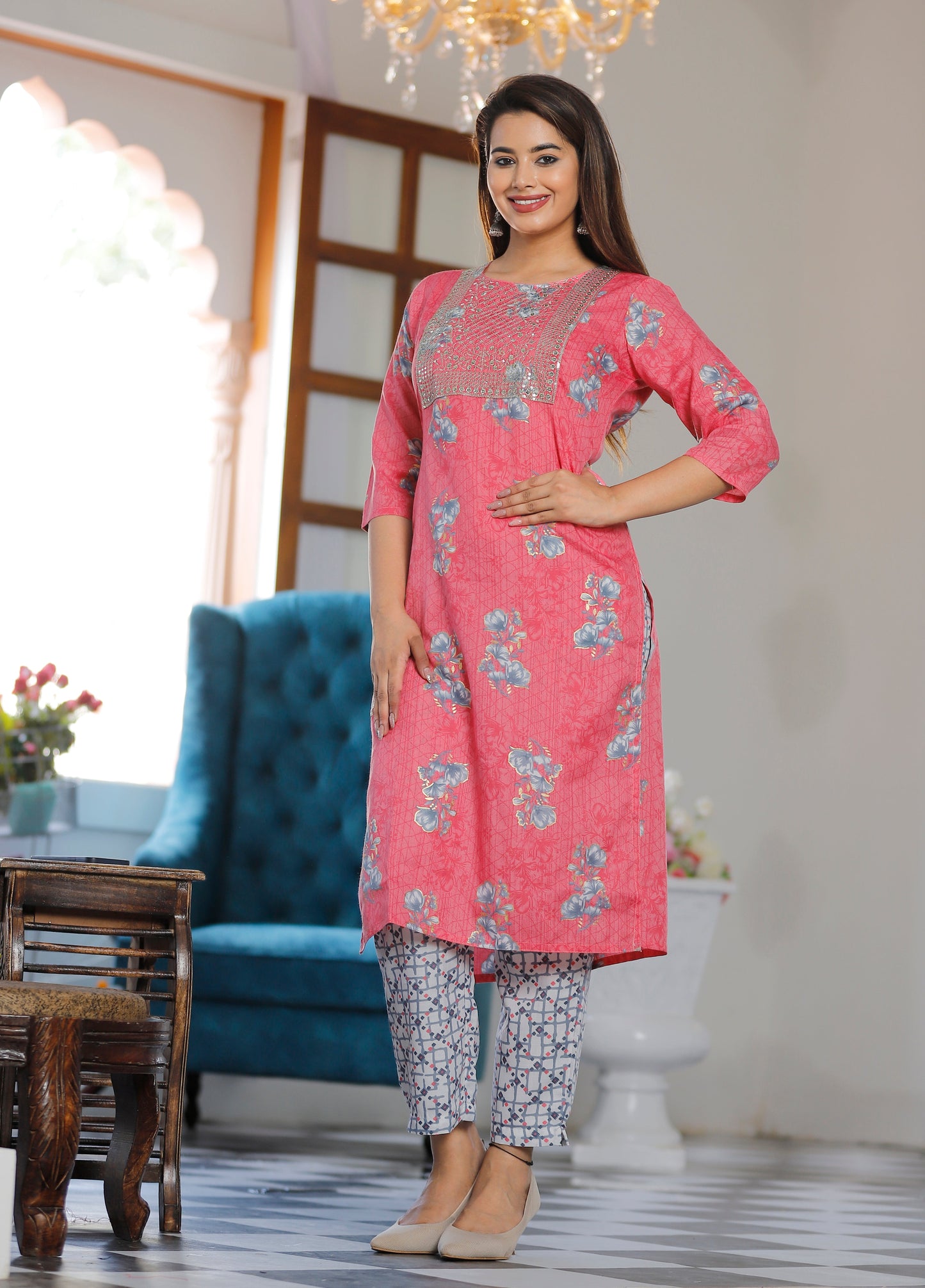Women's Rayon Straight Printed Embroidered Kurta And Pant Set
