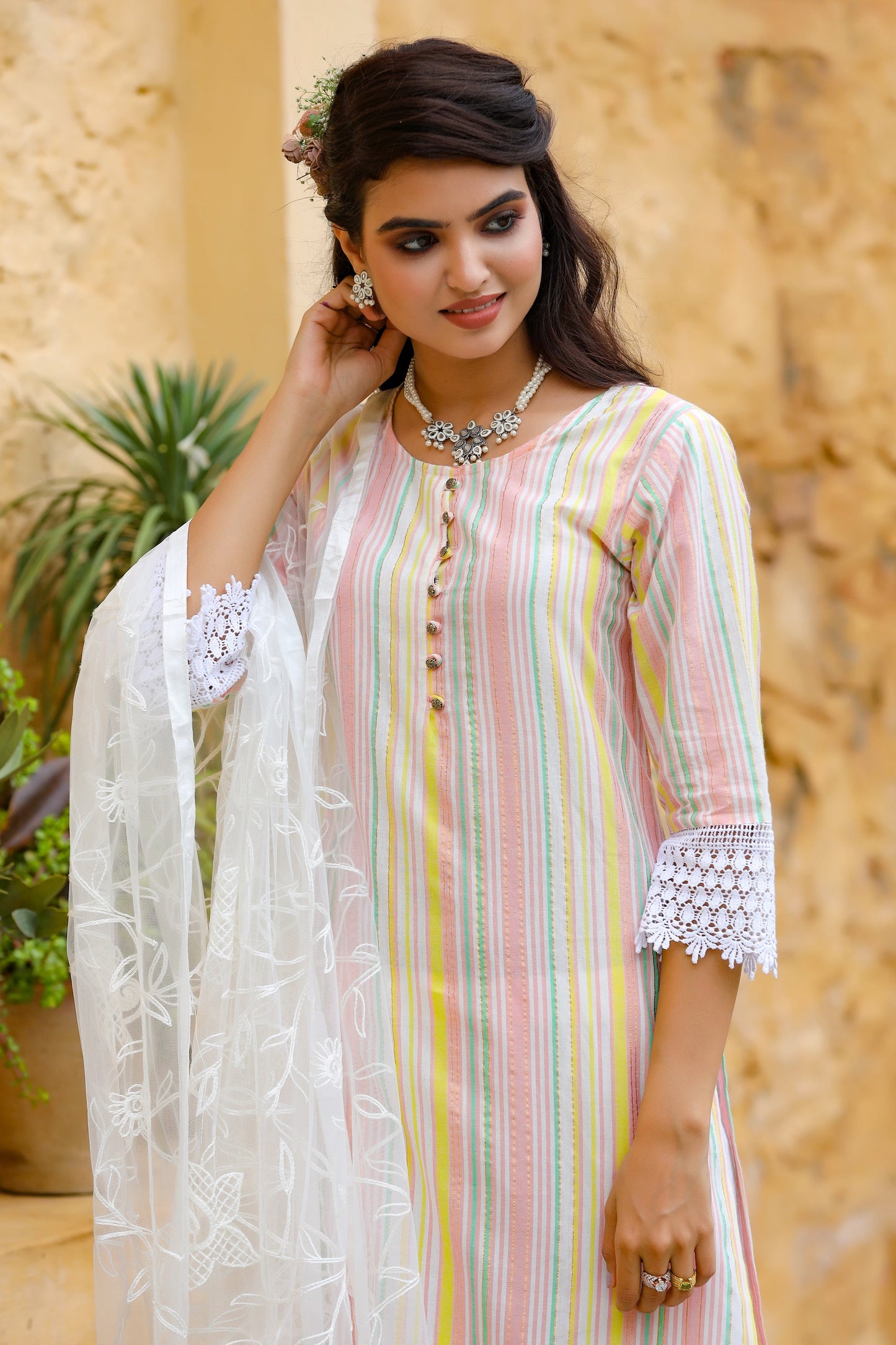 Women's White Striped Dupatta Set