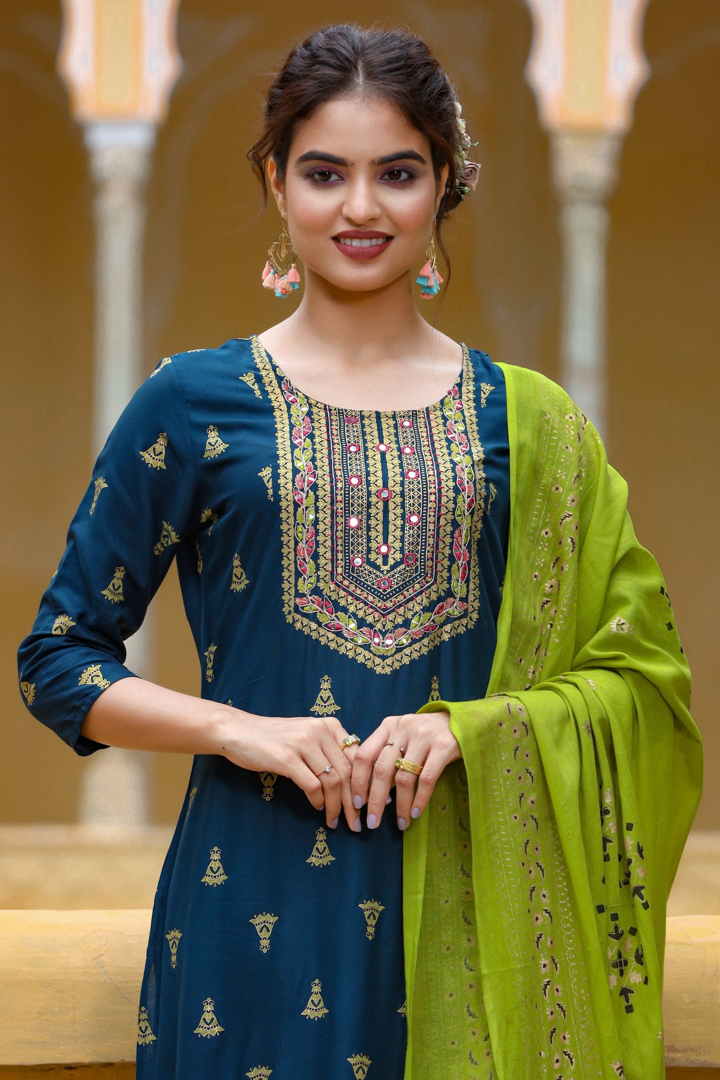 Women's Blue & Green Kurta Set