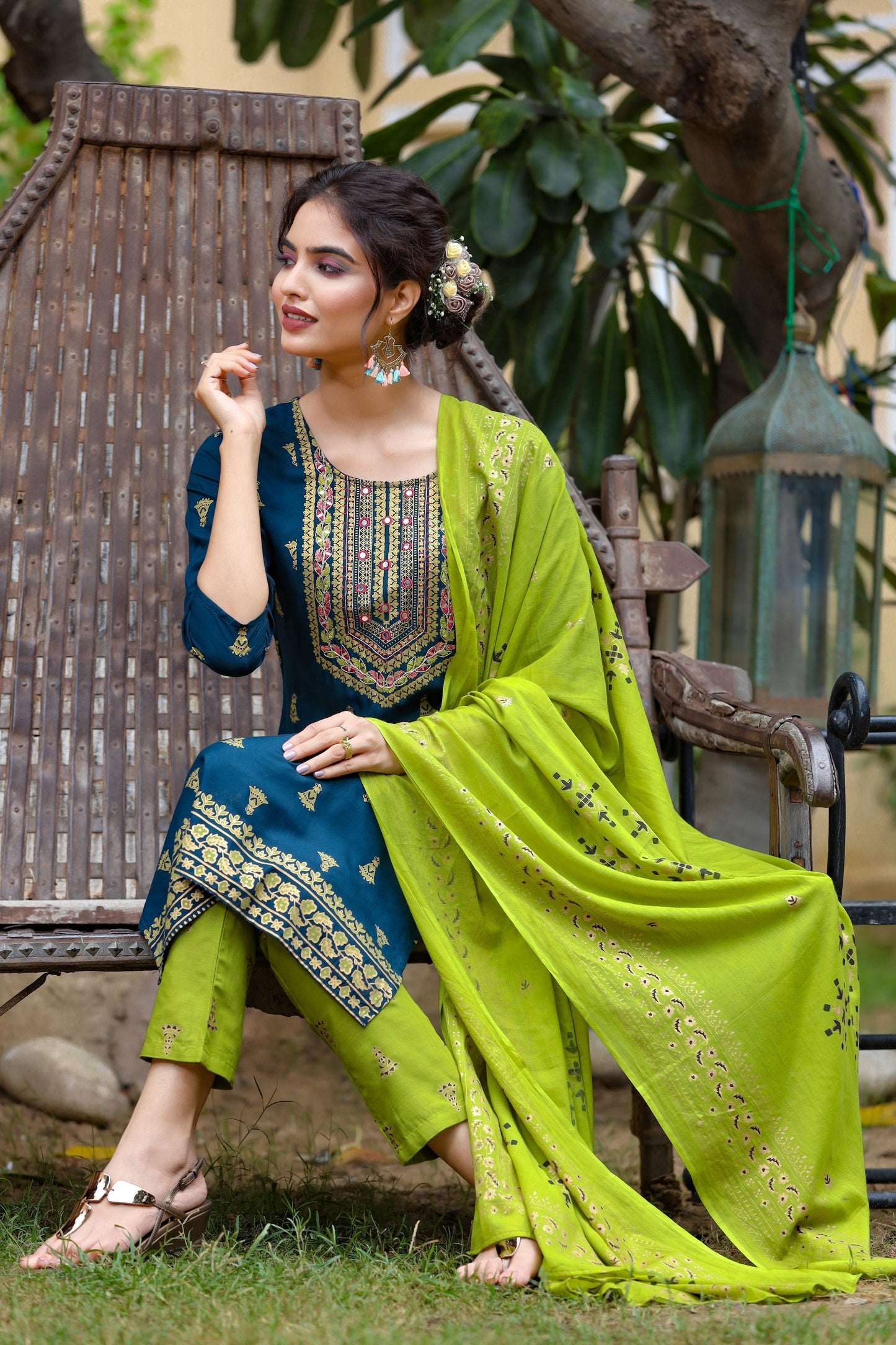 Women's Blue & Green Kurta Set