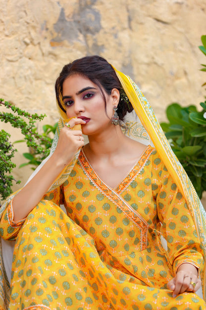 Women's Yellow Handblock Printed Dupatta Set