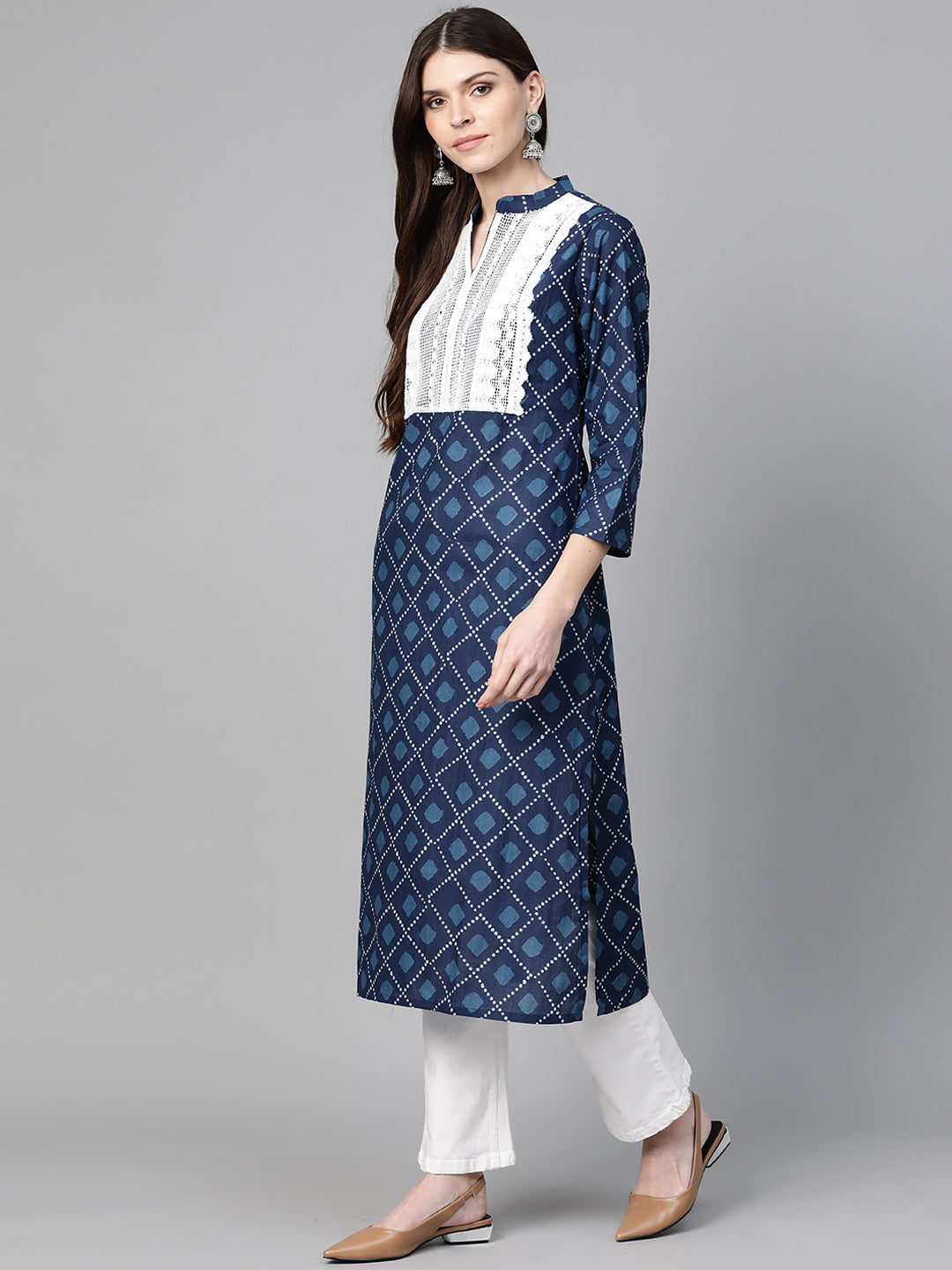 Women's Indigo Blue Straight Kurta With Lace Detail
