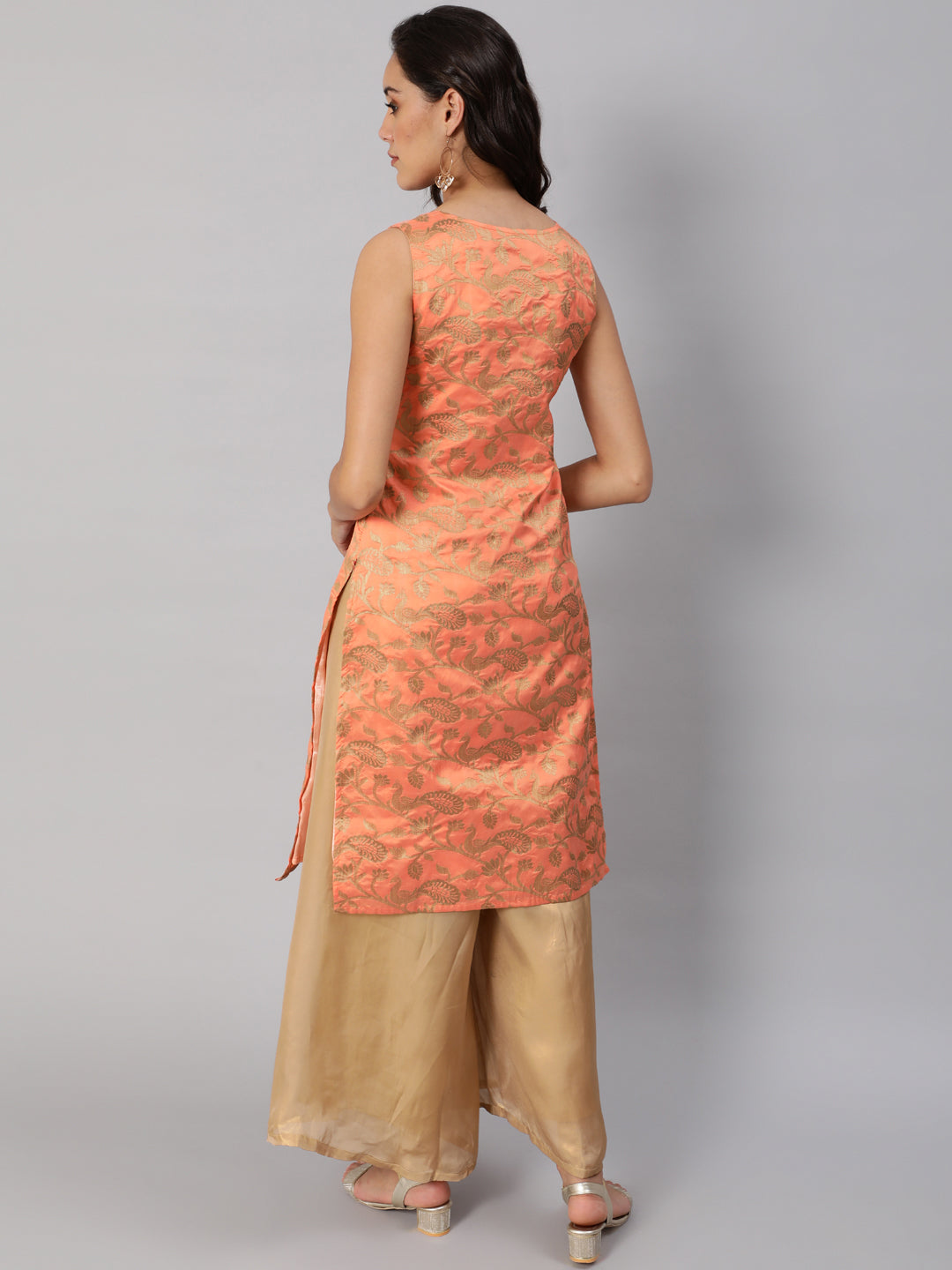 Women's Peach Jacquard Sleeveless Kurta