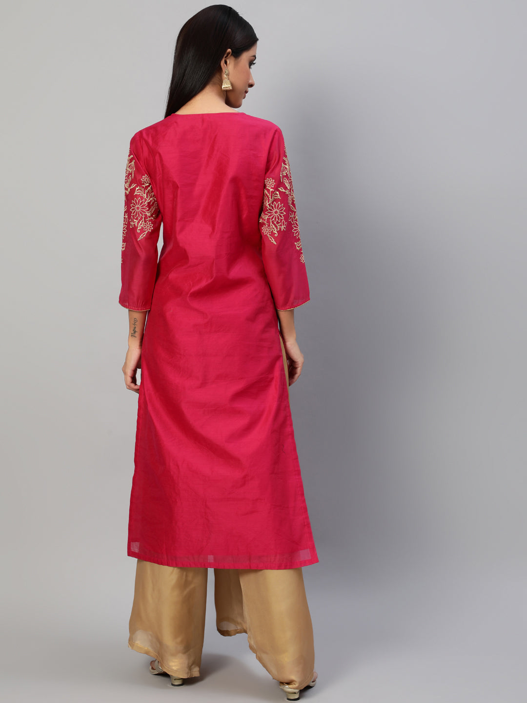 Women's Pink Floral Embroidered Kurta