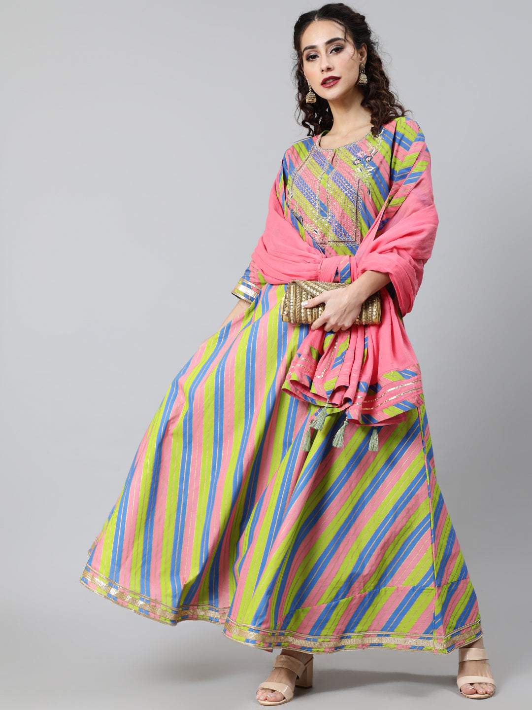 Women's Pink & Green Leheriya Print Maxi Dress With Dupatta