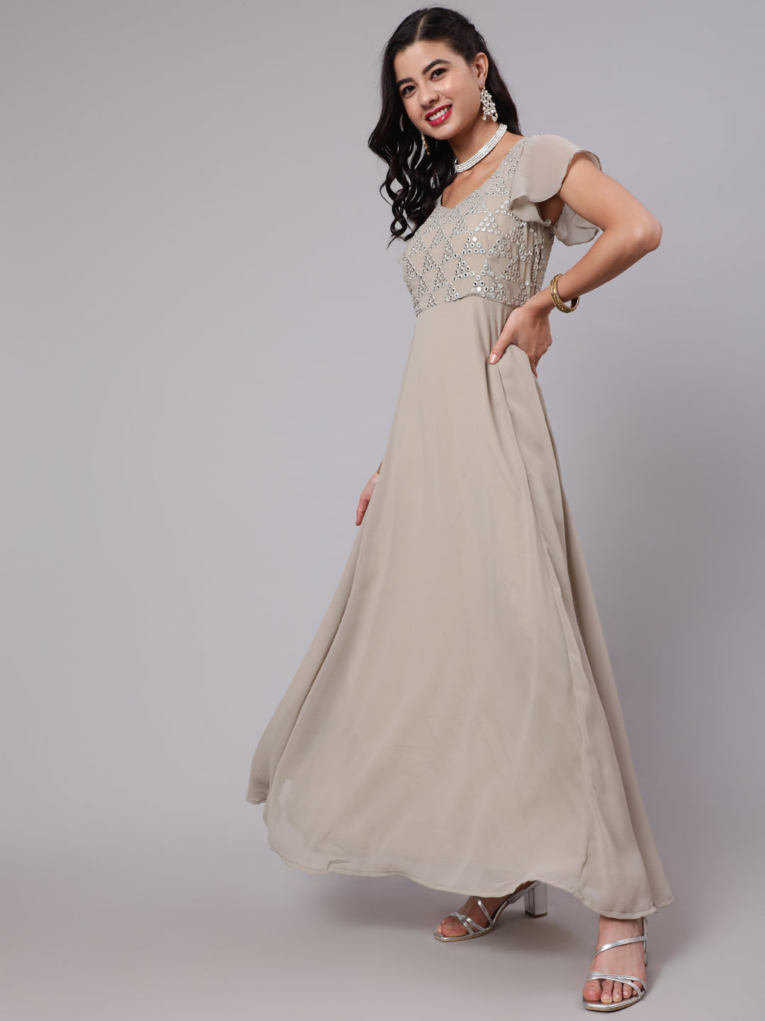 Color_Beige