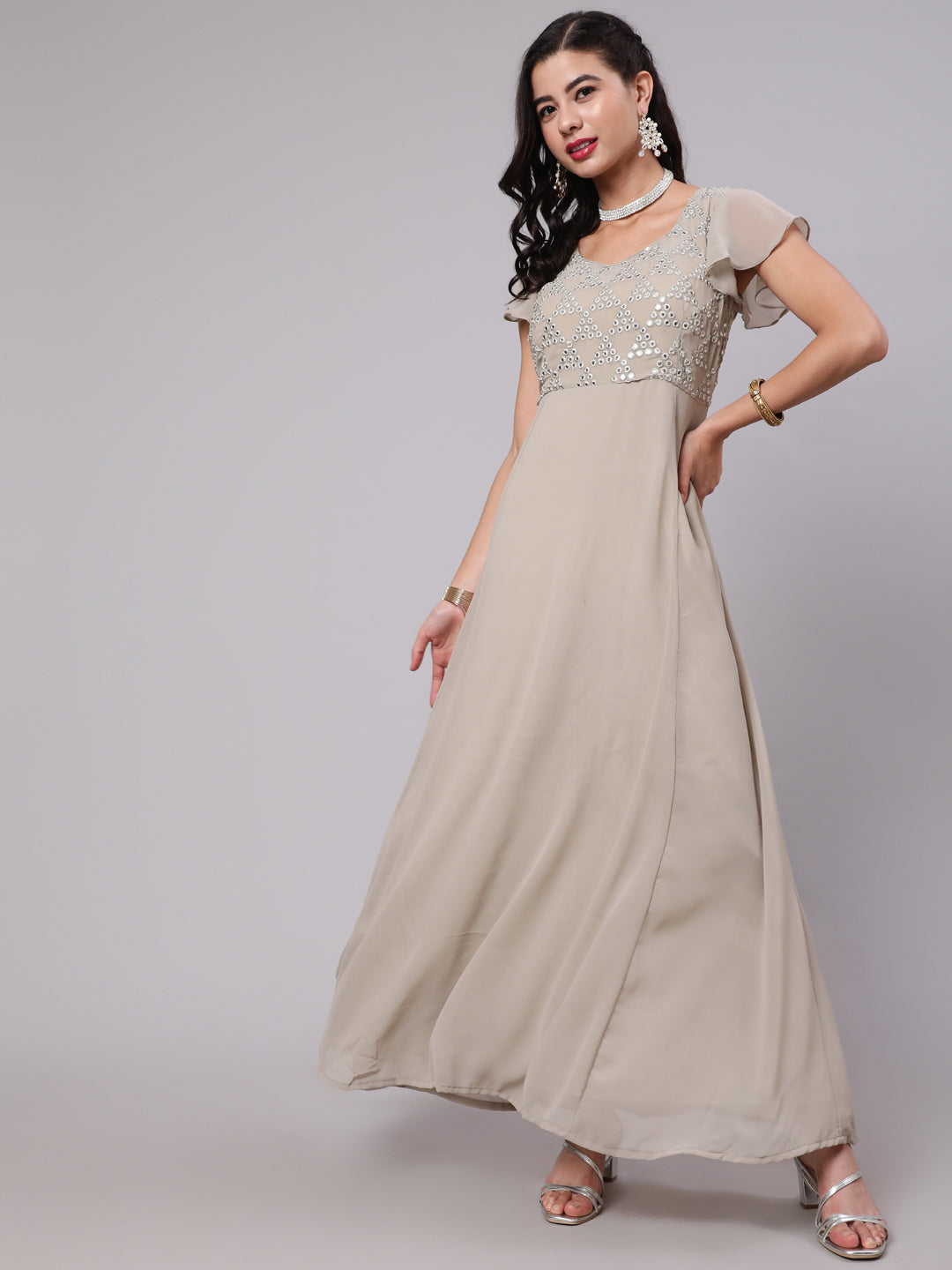 Color_Beige