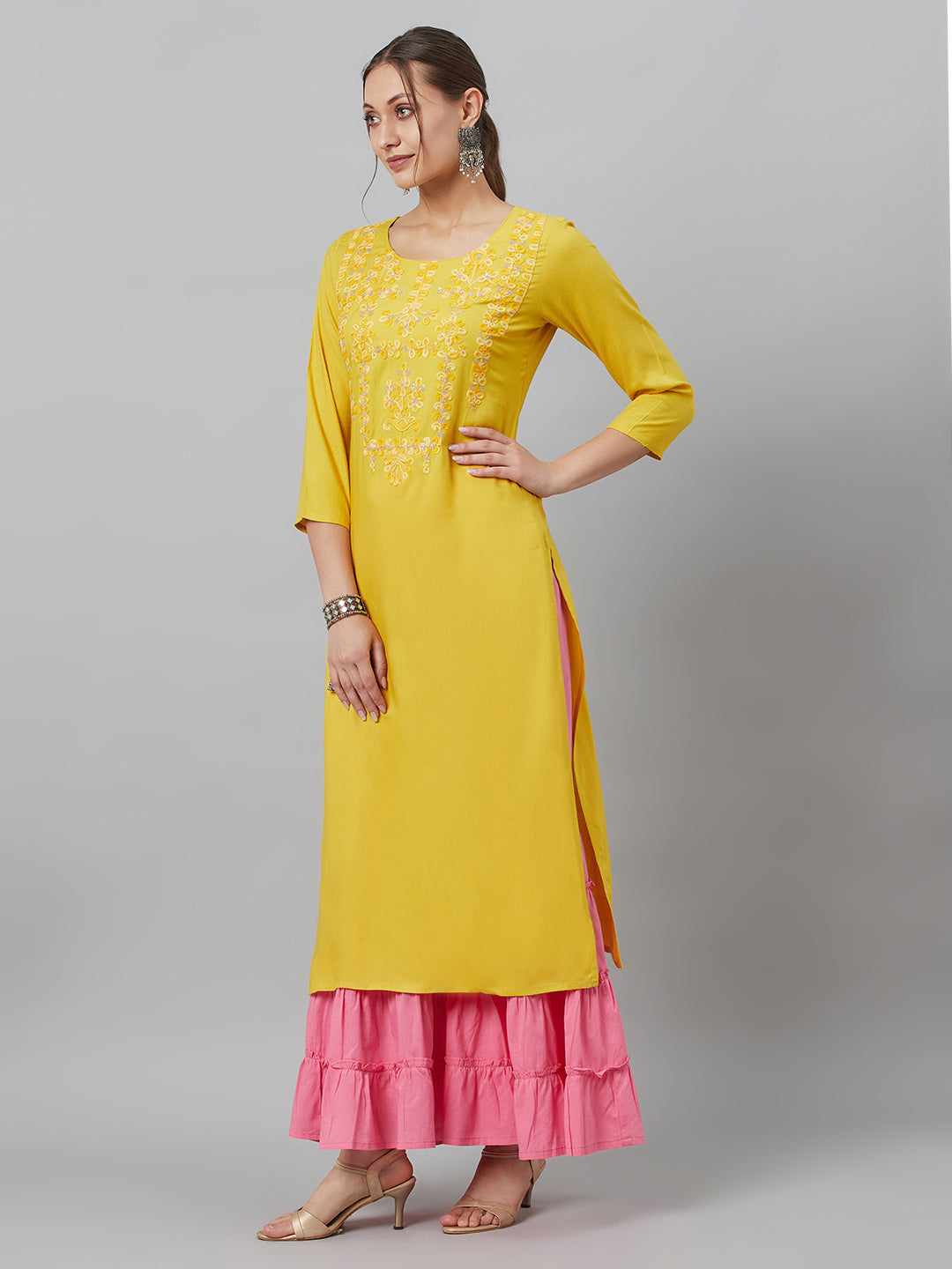 Women's Yellow Embroidered Kurta