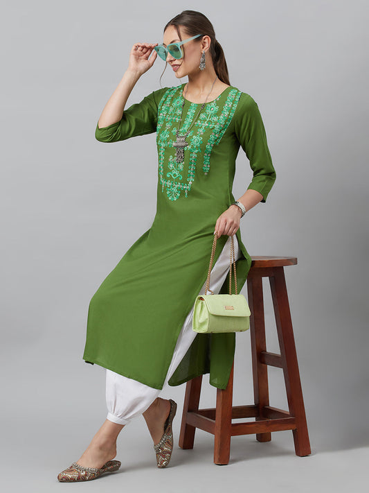 Women's Green Embroidered Kurta