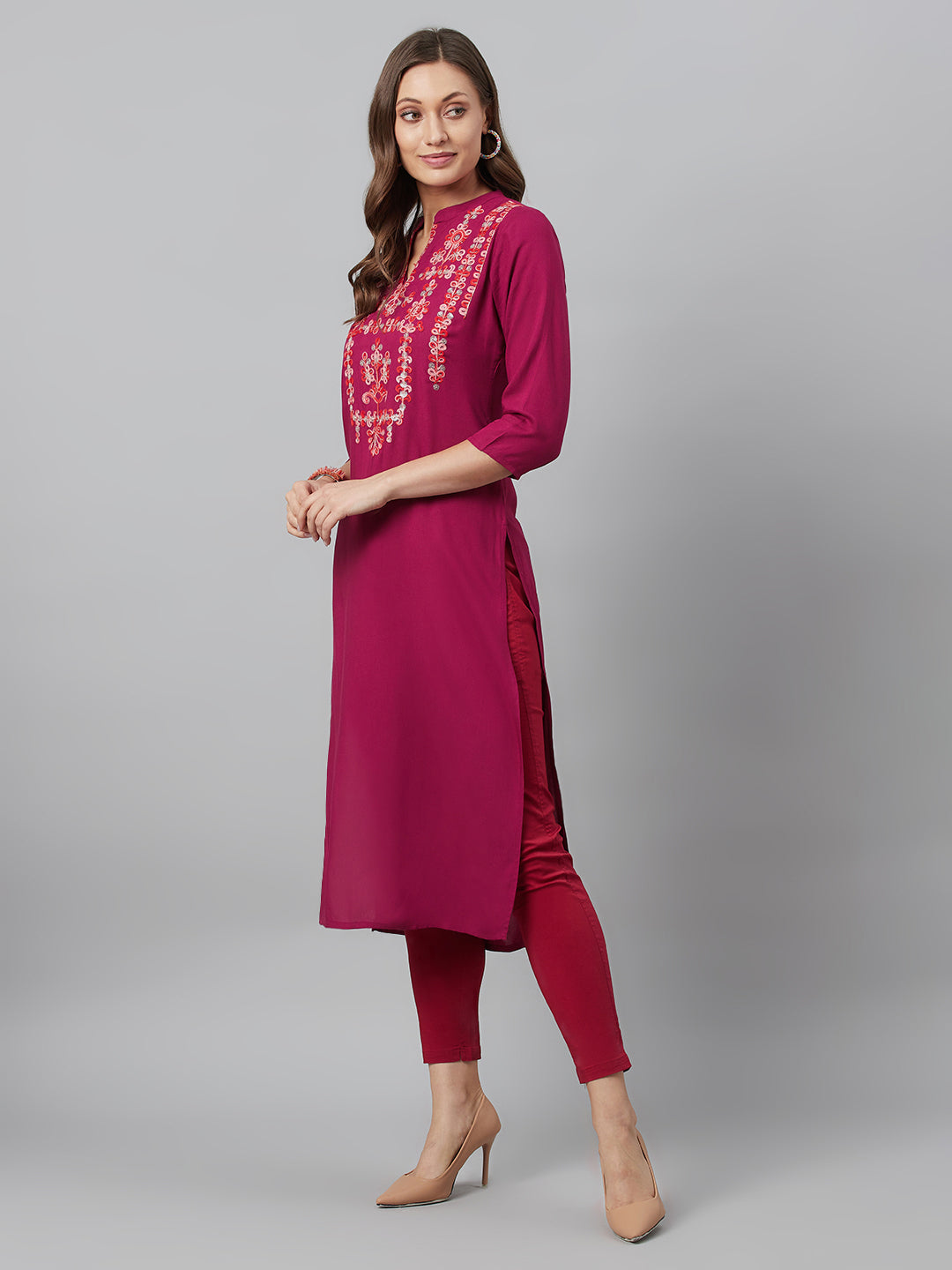Women's Purple Embroidered Kurta