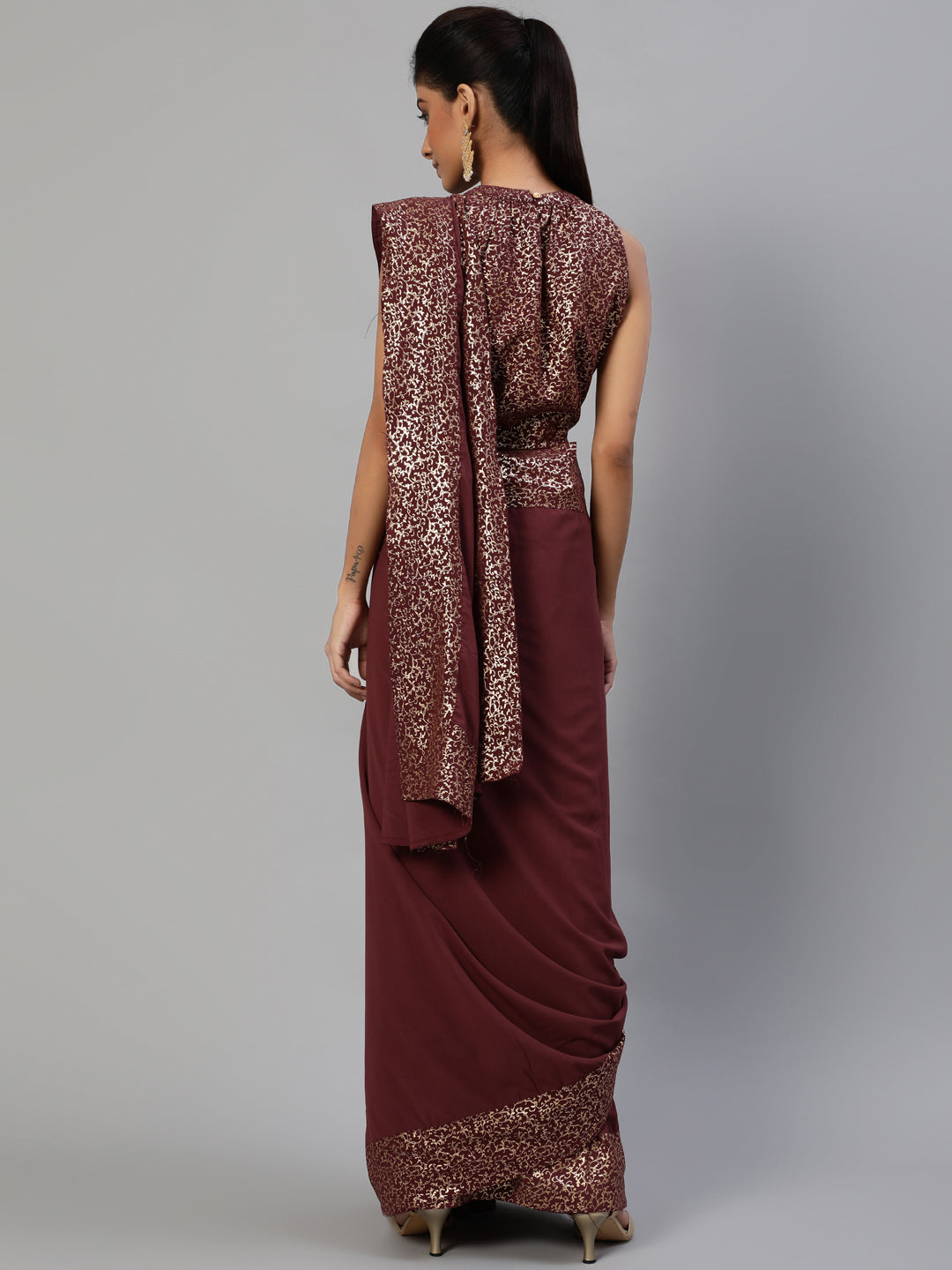 Women's Burgundy Foil Printed Saree With Blouse