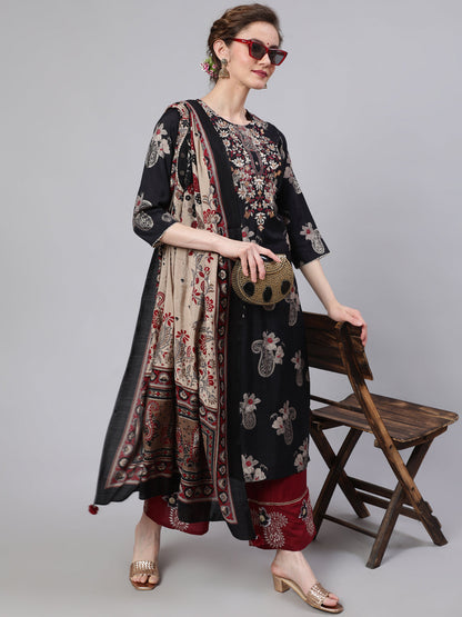 Women's Black Ethinc Motifs Kurta Set With Dupatta