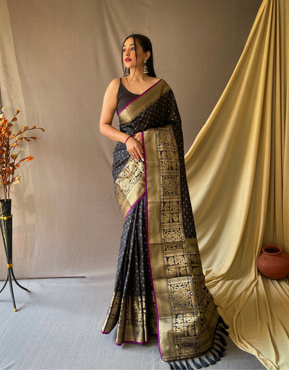 Women's Banarasi Silk Checks Woven Saree Black