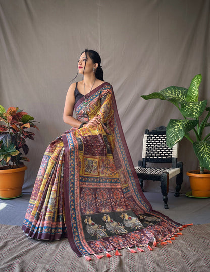 Women's Yellow Gold Color Cotton Kalamkari Printed Luxor Gold