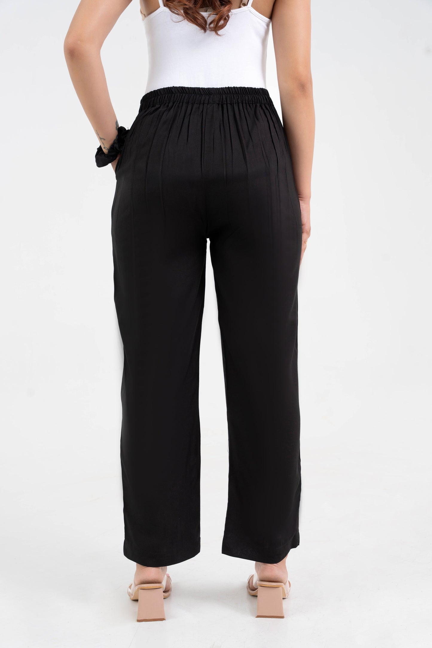 Color_Black