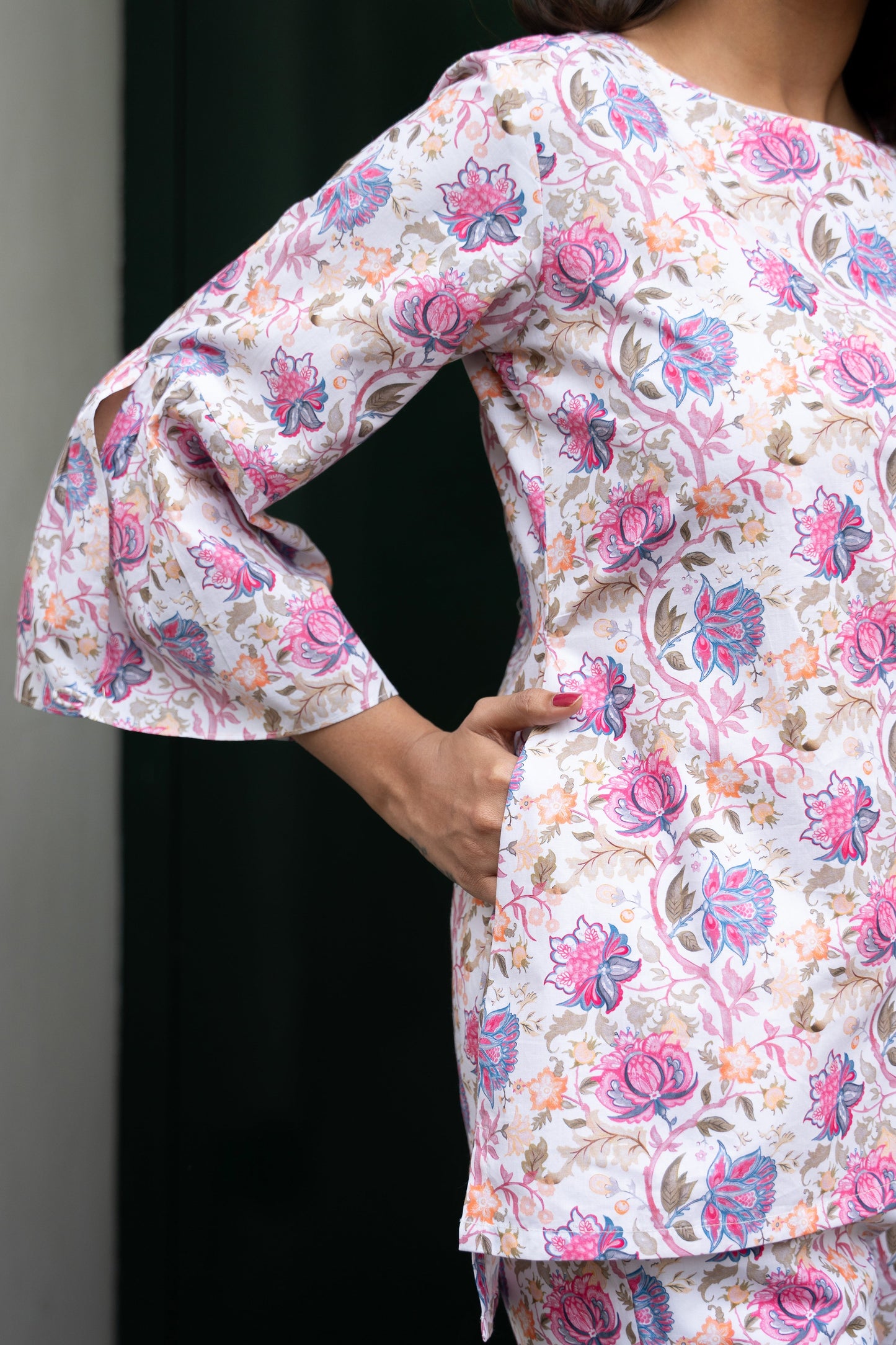 Women's White Cross Pattern Cotton Floral Cotton Top