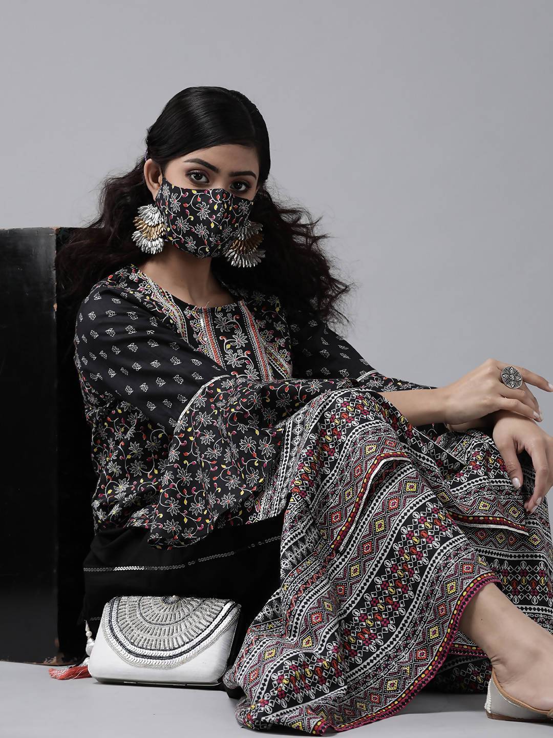 Women's Black Cambric Floral Print High-Low Kurta Palazzo Set With Mask