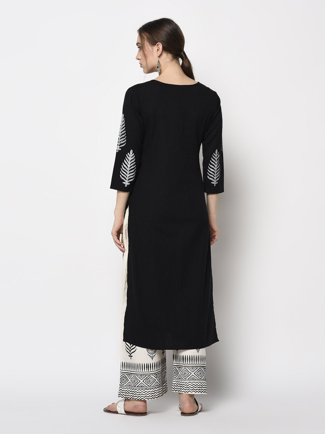 Color_Black