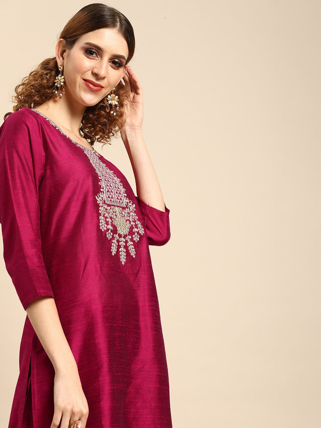Women's Magenta Pink Embroidered Kurta with Trousers