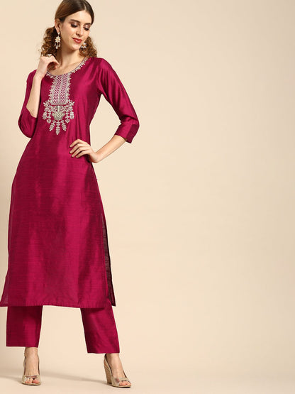 Women's Magenta Pink Embroidered Kurta with Trousers