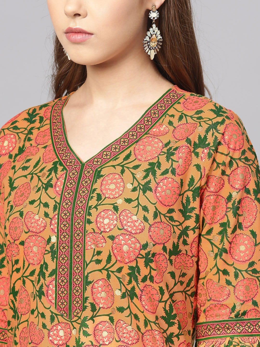 Women's Peach-Coloured & Pink Printed Straight Kurta