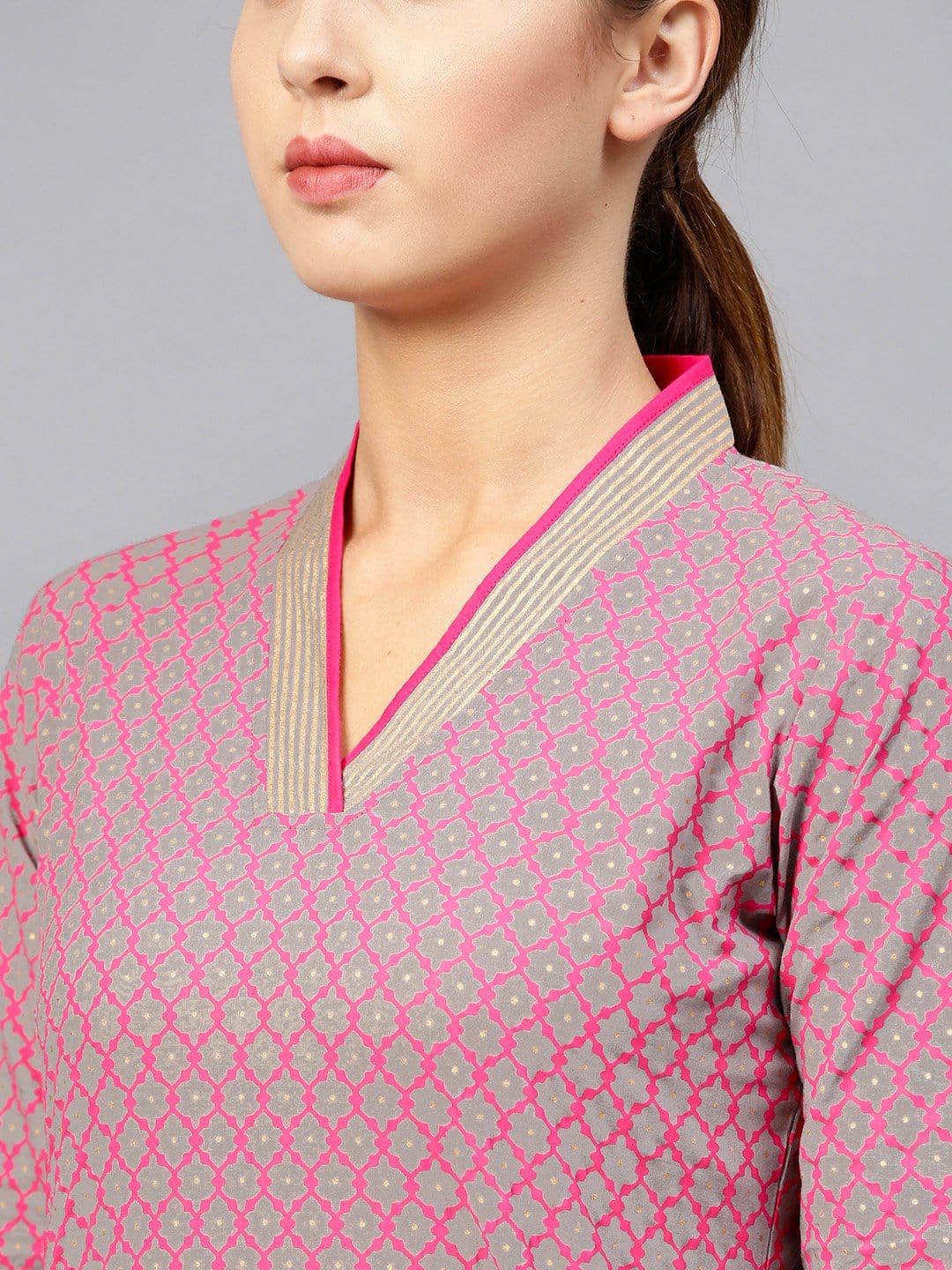 Women's Grey & Pink Printed Straight Kurta