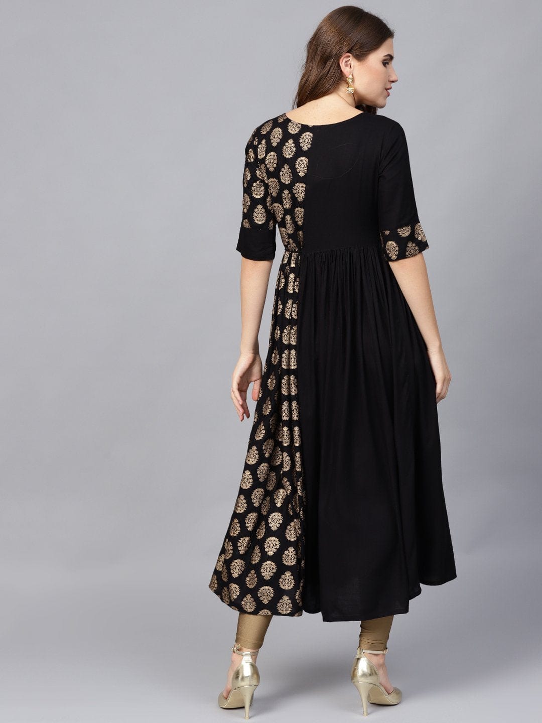 Women's Black & Golden Ethnic Foil Print Sequinned Pleated A-Line Kurta