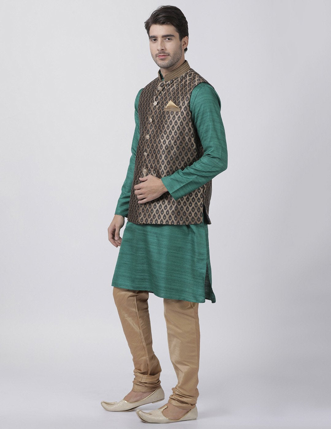 Men's Green Cotton Silk Blend Kurta, Ethnic Jacket and Pyjama Set