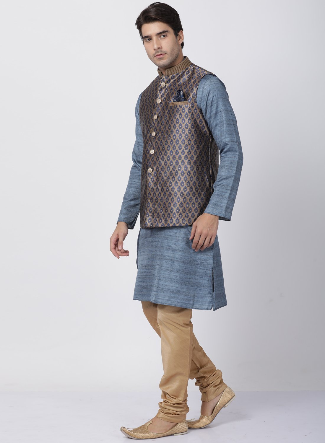 Men's Grey Cotton Silk Blend Kurta, Ethnic Jacket and Pyjama Set