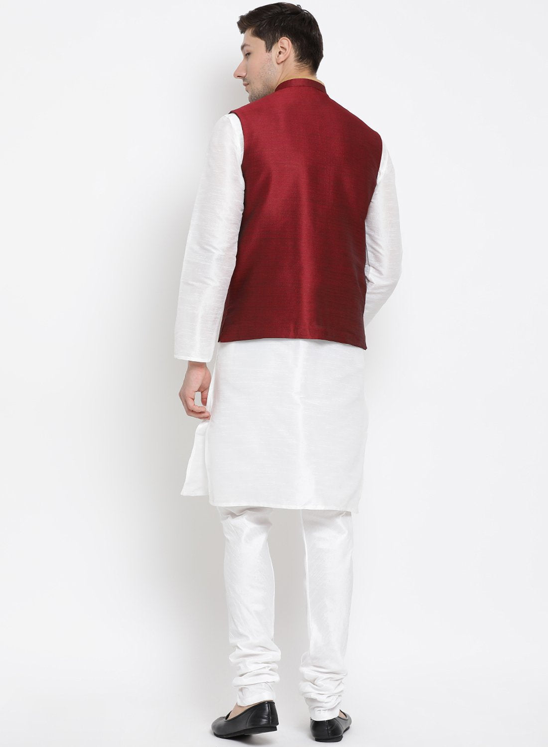 Men's White Cotton Silk Blend Kurta, Ethnic Jacket and Pyjama Set