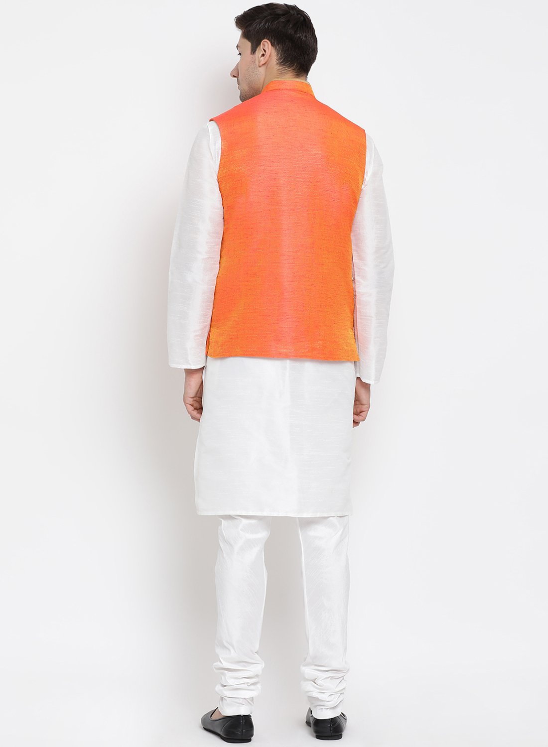 Men's White Cotton Silk Blend Kurta, Ethnic Jacket and Pyjama Set