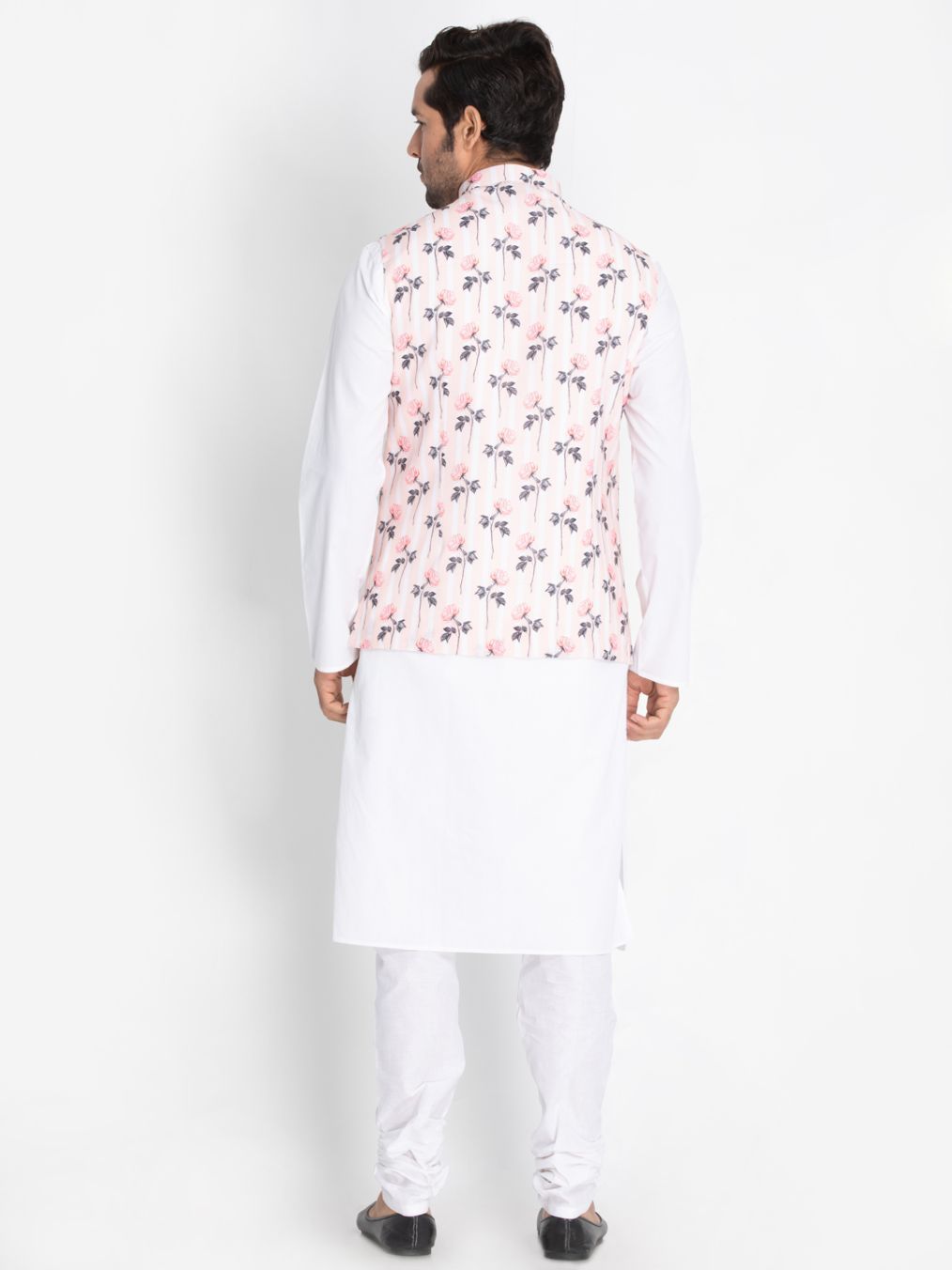 Men's White Cotton Blend Kurta, Ethnic Jacket and Pyjama Set