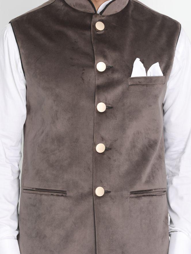 Men's White Cotton Blend Kurta, Ethnic Jacket and Pyjama Set